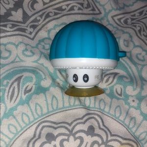 Water proof bluetooth speaker